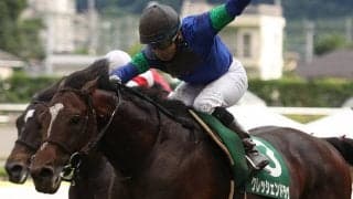 クレッシェンドラヴが競走馬登録抹消