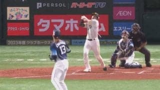 鷹・柳田悠岐、投手もがっくりの“変態3ラン”　内角低めを腕畳んで右翼テラス席へ