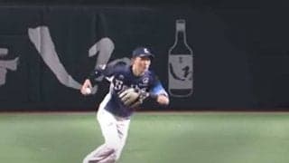 隙ついたはずが…源田の「捕球の仕方えぐ」　一転して“奈落の底”で走者は大逃亡