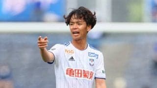 伊藤涼太郎の「まるでゴルフ」な先制点！新潟、仙台に「3-0快勝」で「J1昇格」!!歓喜のビッグスワンにあったキャプテンの「涙」と松橋監督の一貫姿勢「まだ残り２試合ある」【J2「熱狂!!」】(1)