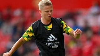 「熱い男」「素晴らしい光景」ケガでベンチ外のジンチェンコ、アーセナルの勝ち越しゴールにファンと共に全力で吠えガッツポーズ「正真正銘のファン」