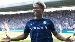 「とっても素敵」「イケメン2人」負傷離脱中の浅野拓磨がドイツで内田篤人と再会し2ショット「相変わらずカッコイイ」