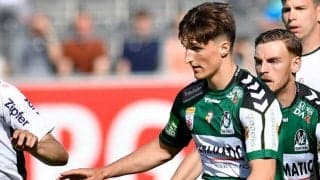 欧州で衝撃オウンゴールが誕生　その距離なんと50m、失態も海外驚き「キック力が凄い」