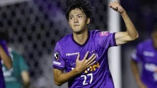 「絶対に入ると思った」10年越しの思いを乗せた驚愕の60m超ロングシュート！ 広島MF川村拓夢が9月のJ1月間ベストゴール