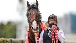 母アユサン譲りの仕上がり早の影響あったか ドルチェモアが2戦2勝で重賞初制覇