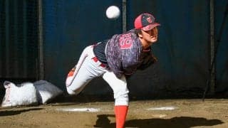 “振り子投法”で村上宗隆を三振斬り…ドラ1候補の153キロ右腕が待つ「3度目の正直」