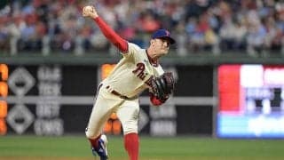 【MLB】歓喜で飛び跳ね…まさかの右足負傷　痛恨の離脱にファン落胆「冗談かよ？」