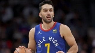 マーベリックスが現在フリーエージェントのファクンド・カンパッソ獲得に興味か