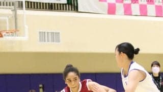 ゴール下を支配され、白鴎大に完敗