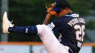 NPB入り熱望、キューバ最多勝右腕の実力とは？　打者転倒の“魔球”は「通用する」
