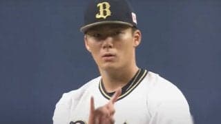 打者を腰砕けの3球三振に　山本由伸のCS鷹狩りに米メディア「この名前を覚えておけ」