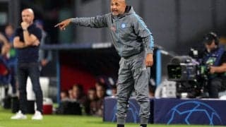 「チーム全体に拍手を送りたい」4連勝でGS突破のナポリに指揮官も歓喜「魅惑的な雰囲気に頭がくらくらした」