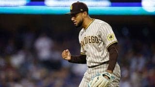 【MLB 地区S】元阪神スアレスを指揮官激賞　ダルビッシュ救った“完璧救援”は「一番難しい役割」