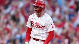 【MLB 地区S】“確信弾”に打者大興奮　“激しすぎる”喜び方に「バットは怪我してない？」