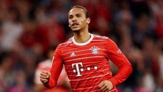 「ロッベンがいる…」バイエルンFWレロイ・サネによる「左足スーパーミドル」が炸裂! 堂安律も出場の試合で決まったゴラッソ