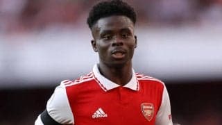 「美しい」「アーセナルの王と女王！」サカ、バロンドール授賞式で両手に花「ピッチ内外でゴール」