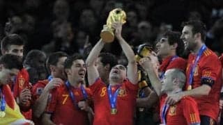 スペイン代表、黄金期から凋落へ。日本がつけ込むべきポイントは見えている