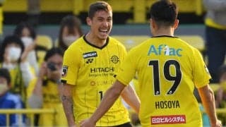 「かわいいいいい」柏MFマテウス・サヴィオ息子の日本代表新ユニフォーム姿がキュート！「日本代表着てるのうれしい！」