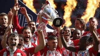 「サッカー界で最も好感が持てる」プレミアクラブが「QRコード付きユニフォーム」を発表！ 胸元のハート型QRコードから“読み取れるもの”と“着用する試合”