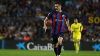 1タッチで3人を置き去りに! レバンドフスキが巧みな「軸足裏ターン」からネット揺らす…この日2得点で勝利に貢献