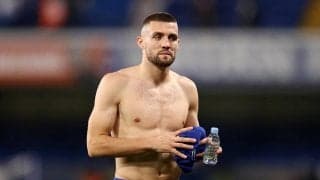 ほぼ全裸…ビッグマッチ後のコバチッチがショッキングな姿に