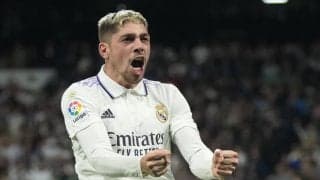 「ボールが見えん」「ナニコレ」マドリードMFバルベルデが恐怖を感じさせる「スーペルゴラッソ」! エリア外から驚きの強烈ミドルを叩き込む