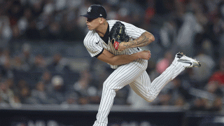 【MLB 優勝決定S】打者腰砕け…161キロが53cmも変化　驚愕の横滑り“魔球”は「常軌逸している」