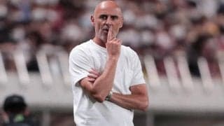 3年ぶり優勝近づく横浜FM、マスカット監督の来季続投を発表…今季は3度の月間優秀監督に