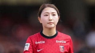 ｢ゆず可愛くて無理｣!! 浦和レッズL塩越柚歩の私服オフショット画像が｢似合いすぎてる｣など大反響！ ｢服もモコモコしててすき｣と投稿したレアショット