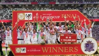 ルヴァンカップ優勝の広島が記念ユニフォームも発売！「こういうの欲しくなる」「熱い」