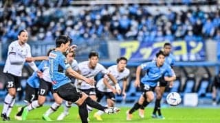 「こんなに熱くなるの初めて見た」川崎FW家長が勝ち越しPK後に「地面叩きつけ」レア場面！ 重圧をはねのけた大黒柱が感情むき出しに！