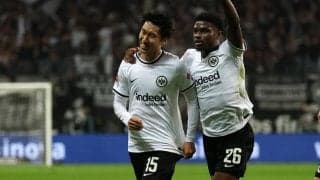 「鎌田最高！」「素晴らしいストレートボール」鎌田大地がドルトムント相手に圧巻ミドル！今季すでにブンデス7ゴール目の大暴れ