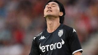 「期待を裏切り続けている」2試合ぶり先発の南野拓実に厳しい評価、チャンスメイクするも連係面とミスを指摘「デュエルで苦戦を強いられた」