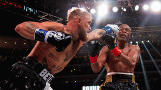 格闘技ファン賛否　人気YouTuberに敗れた元UFC伝説シウバは勝者称賛「俺より強かった」