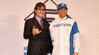 ハム“逆輸入”ドラ3加藤豪将が入団会見「夢のよう」　新庄監督も驚き「素直にデカい」