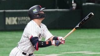 侍ジャパン、村上宗隆ら3発で逆転勝ち　栗山監督が初勝利、引退・杉谷は代打右飛に涙