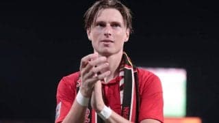 「残留宣言あざっす」「来季こそ」浦和FWユンカーが残留宣言!? ファンが来季に期待「もっと強くなって戻ってきます」