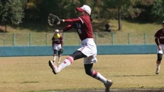 投打で慶大を圧倒　好投の佐藤がMVPに輝く