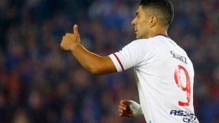 トロフィー置き土産にスアレスがナシオナルを退団「このクラブは世界レベル、ファンは誇りに思うべき」