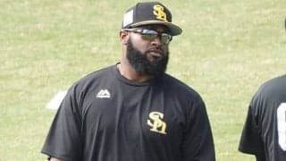 鷹、新助っ人候補ホーキンスをシート打撃でテスト　杉山＆甲斐野と“ガチンコ対決”