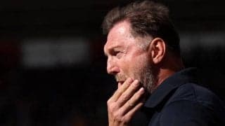 降格圏セインツ、ハーゼンヒュットル監督解任！　後任は追って発表へ