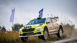 【動画】アンドレアス・ミケルセン、シュコダ・ファビアRSラリー2のデビュー戦を勝利で飾る
