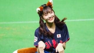 侍仕様で“おへそチラリ”　「きつねダンス」が札幌Dラスト…しっぽフリフリで魅了