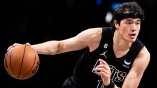 渡邊雄太のNBAストーリーの新たな章がスタート…キャンプ契約からクロージングラインナップに