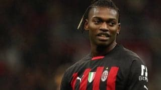 レオン父親、｢ミランとの契約延長に取り組んでいるが…｣