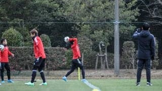 投げ手とルールのいたちごっこ【サッカーで簡単に見逃されがちな大事なプレー「スローイン」】(3)