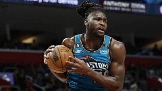 ピストンズで先発センターを務めるアイザイア・スチュワートが右足親指の捻挫で離脱