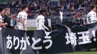 鬼滅の刃、呪術廻戦、マリオのグッズをかご一杯に…フランクフルトの選手がスカイツリーで大量購入！「でっかいの買ってる～」「プレゼント用？」