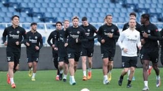 選手もご満悦！フランクフルトは新幹線で大阪へ「ブレット・トレイン体験！」