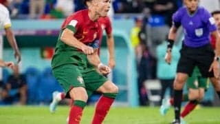 ロナウドのポルトガルは優勝候補なのか。ガーナ戦の乱戦は「中盤サッカー」に原因